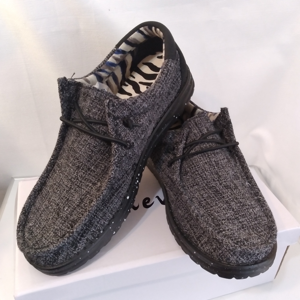 Cheval Loafers Mens Size 11 Charcoal Gray Cotton Blend Nwt